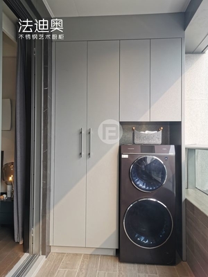Unité de stockage en acier inoxydable de style contemporain